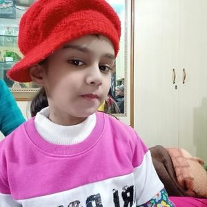 Meet your Posher, Zaratariqkhan